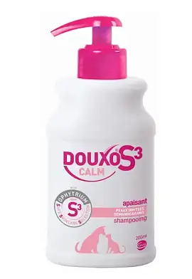 Douxo Calm S3 успокаивающий шампунь для собак и кошек с зудящей и чувствительной кожей